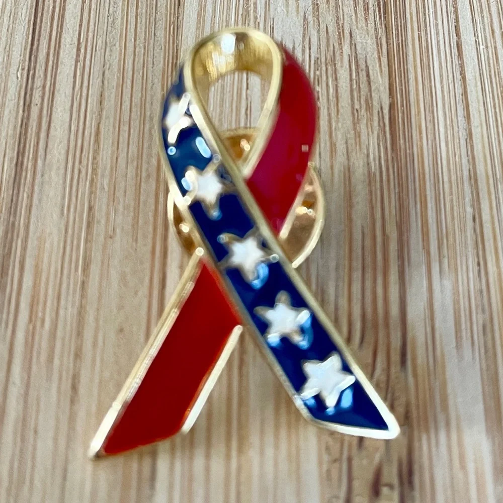 USA Ribbon Red White & Blue Brooch Pin Goldtone